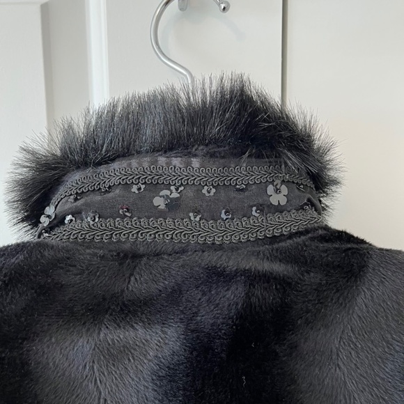 LAURA Faux Fur Jacket, SZ M, Black, Classy, Cocktails - Picture 4 of 10